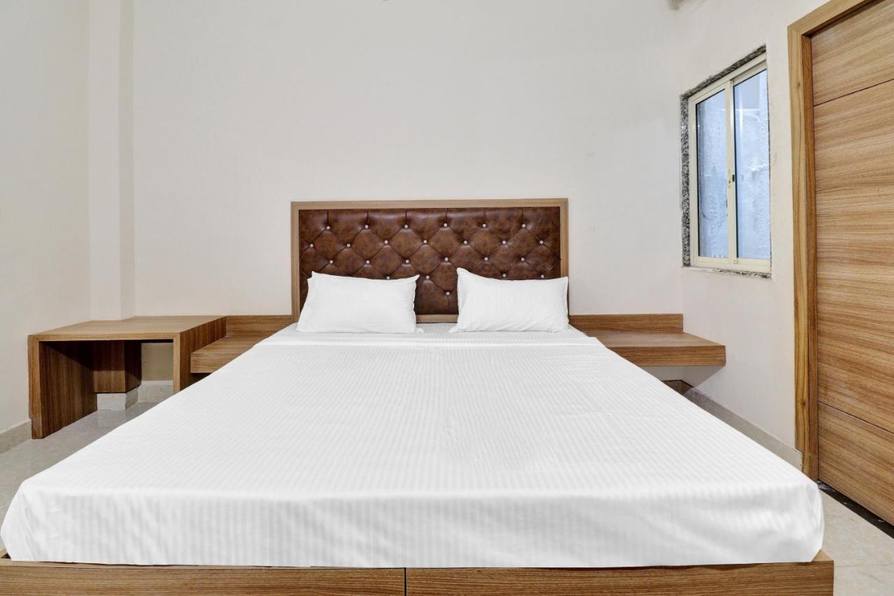 Collection O Pearl Inn Guest House Gválijar Exteriér fotografie