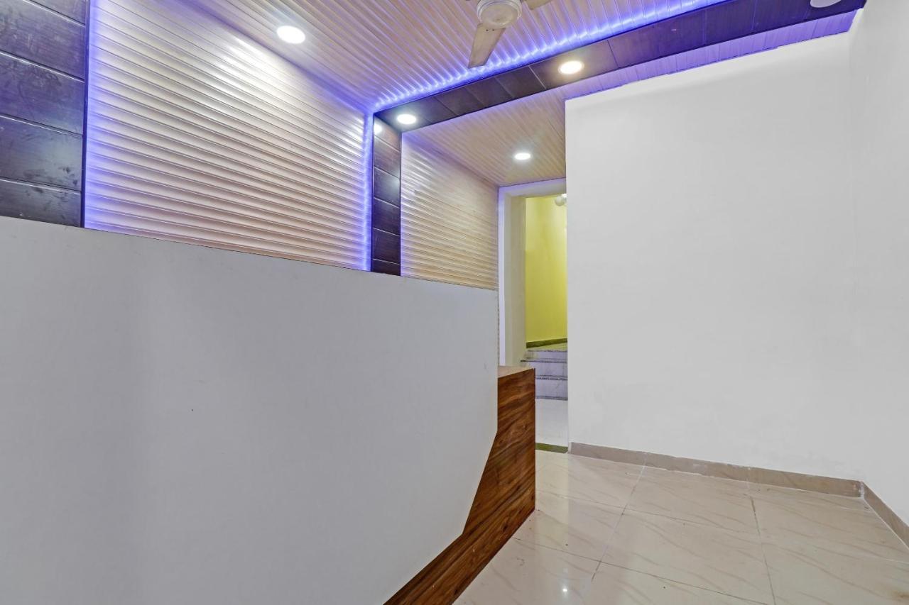 Collection O Pearl Inn Guest House Gválijar Exteriér fotografie